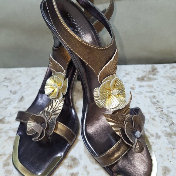 Donald Pliner Copper Floral Sandles